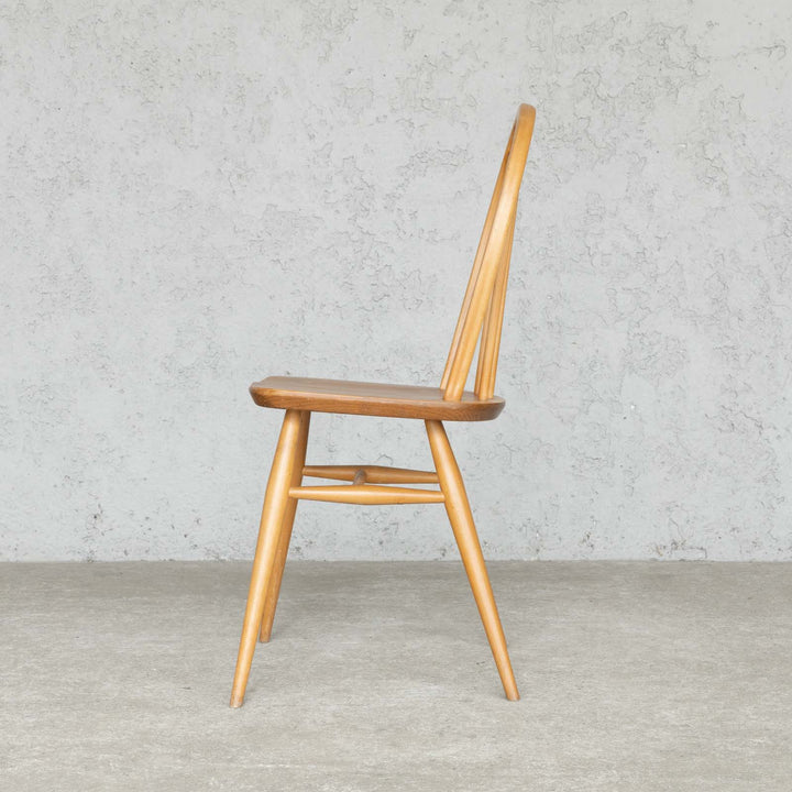 英国【ERCOL アーコール】エルム 4本スポーク フープバックチェア No.400 Windsor ウインザー /22K-A1[m]