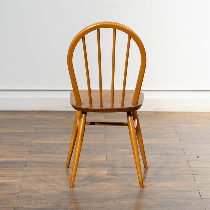 英国【ERCOL アーコール】エルム 4本スポーク フープバックチェア No.400 Windsor ウインザー /22K-B1[m]