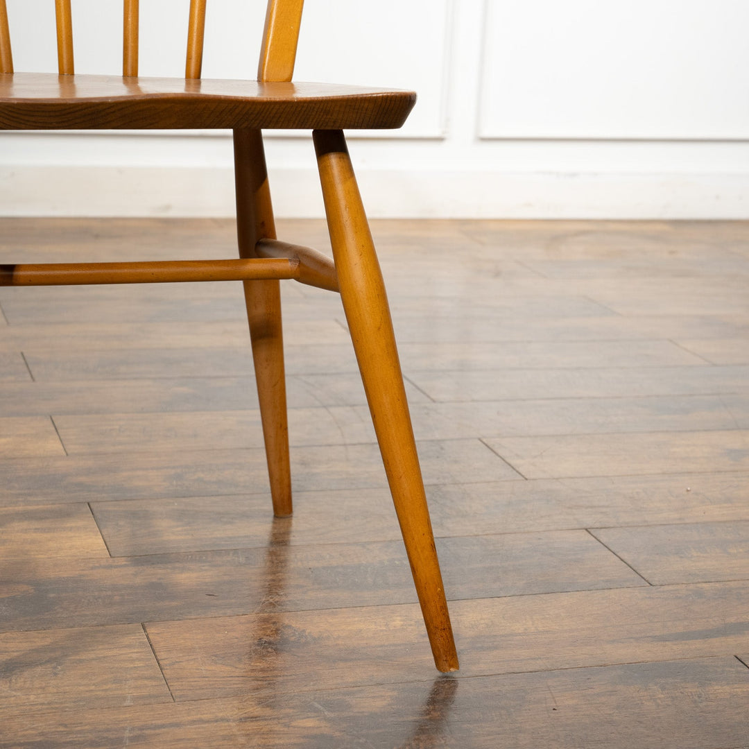 英国【ERCOL アーコール】エルム 4本スポーク フープバックチェア No.400 Windsor ウインザー /22K-B1[m]