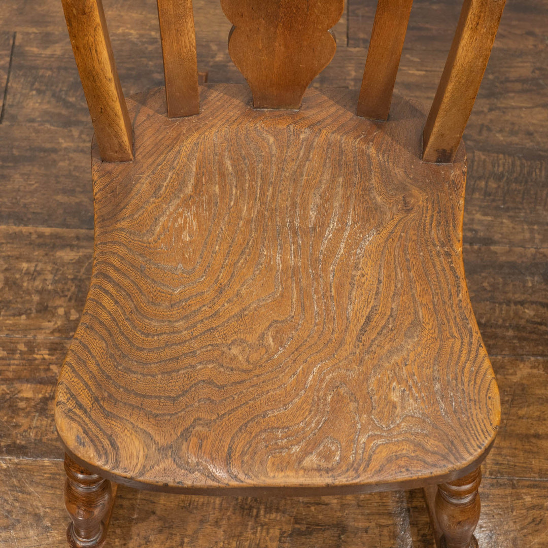 穏やかな時をゆったり過ごせる座り心地 エルム フィドルバック ロッキングチェア /22K