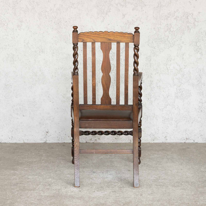 重厚さを感じるツイストの装飾が美しい オーク アームチェア /22L-1[m]
