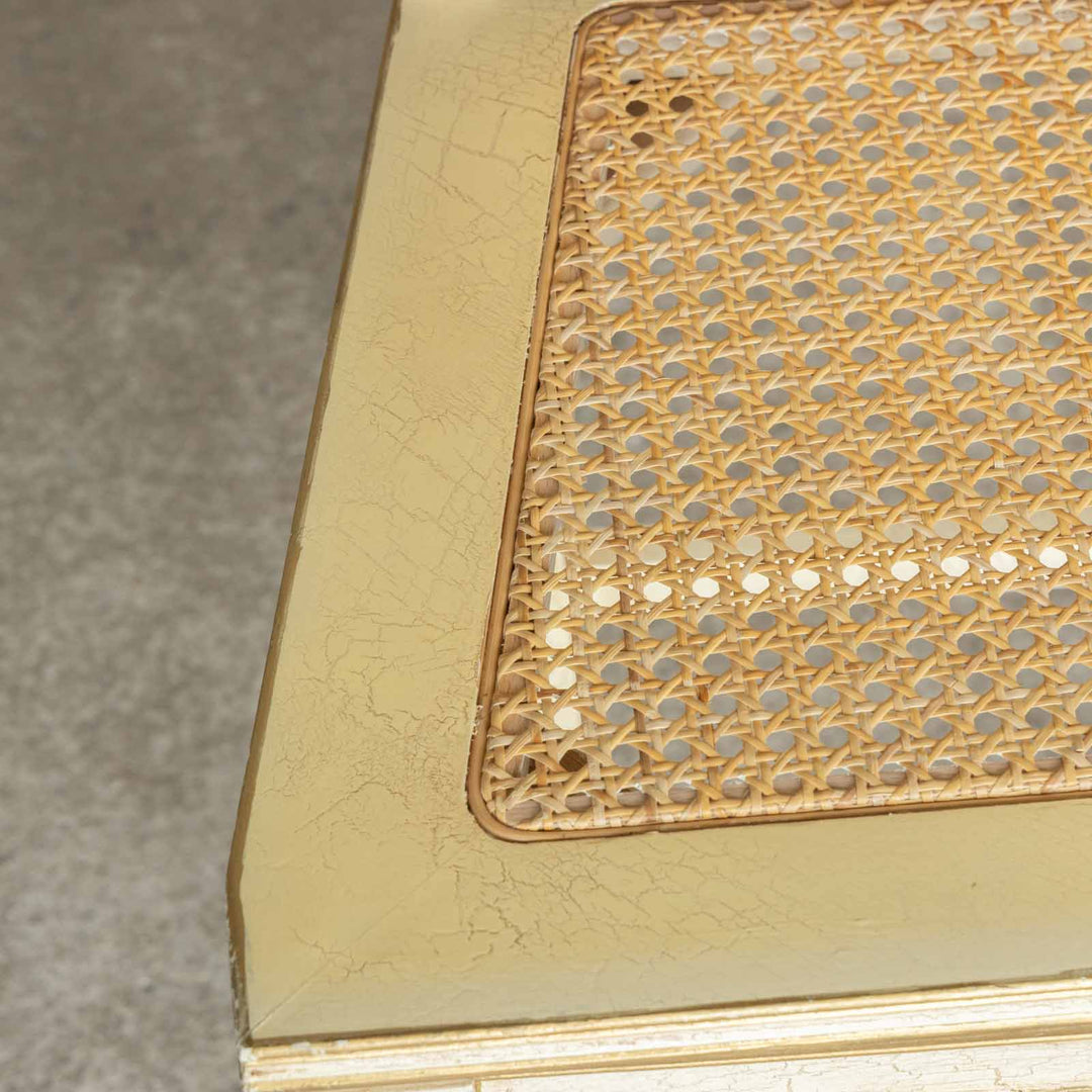 ハーフムーンのラタンの背もたれやブロンズのペイント装飾が煌びやか バースツール /22L-2[m]