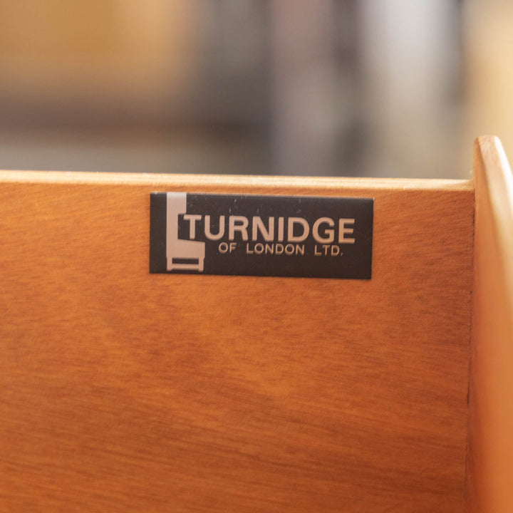 英国【TURNIDGE ターニッジ】洗練されたすっきりとしたフォルム ウォールユニット ブックケース[m]