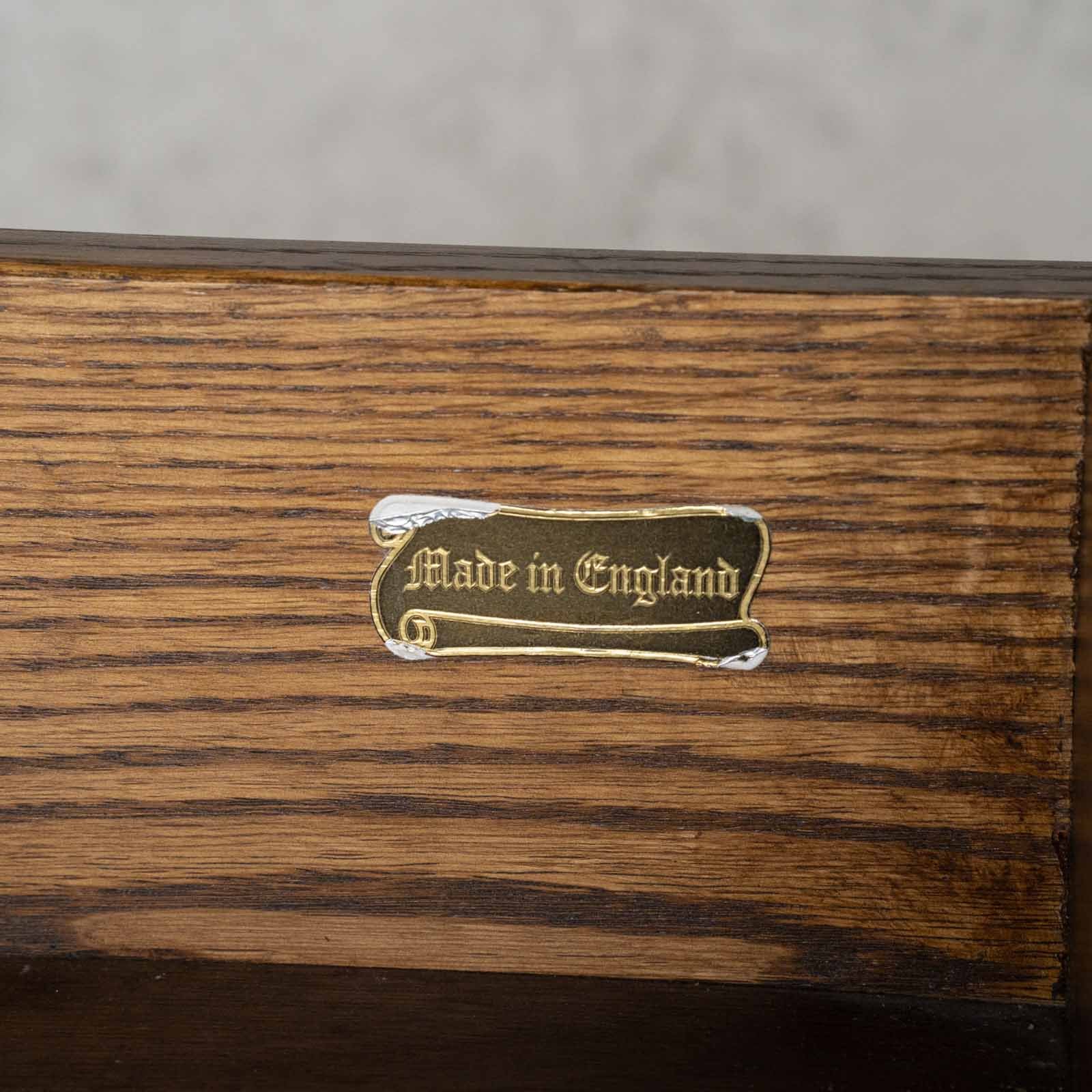 セール中 ② 希少　英国ウッド・ブラザーズ社　オールドチャームオーク製 英国【WOOD BROS ウッドブロス Old Charm オールドチャーム】伝統的な