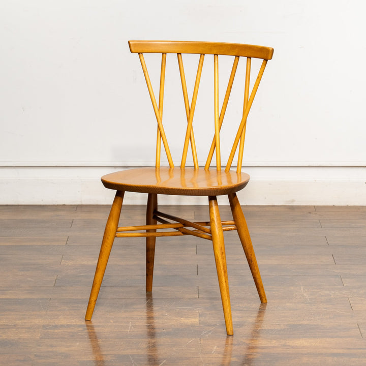 英国【ERCOL アーコール】エックスバックとも呼ばれる交差したスポークが特徴的 ラティスチェア Windsor ウインザー /23C-C1