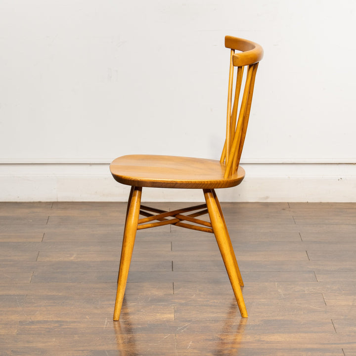 英国【ERCOL アーコール】エックスバックとも呼ばれる交差したスポークが特徴的 ラティスチェア Windsor ウインザー /23C-C1