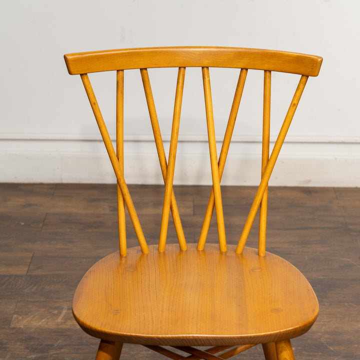 英国【ERCOL アーコール】エックスバックとも呼ばれる交差したスポークが特徴的 ラティスチェア Windsor ウインザー /23C-C1