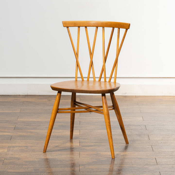 英国【ERCOL アーコール】エックスバックとも呼ばれる交差したスポークが特徴的 ラティスチェア Windsor ウインザー /23C-A2[m]
