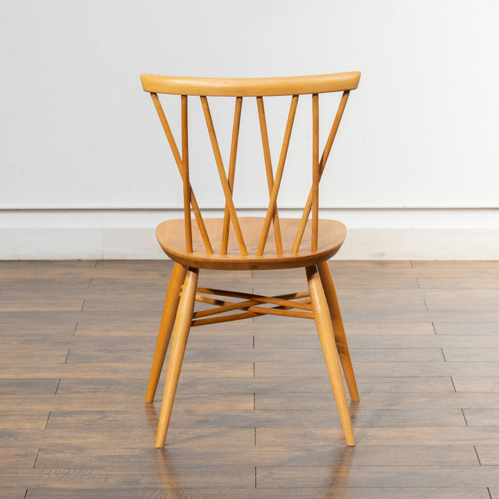 英国【ERCOL アーコール】エックスバックとも呼ばれる交差したスポークが特徴的 ラティスチェア Windsor ウインザー /23C-A3[m]