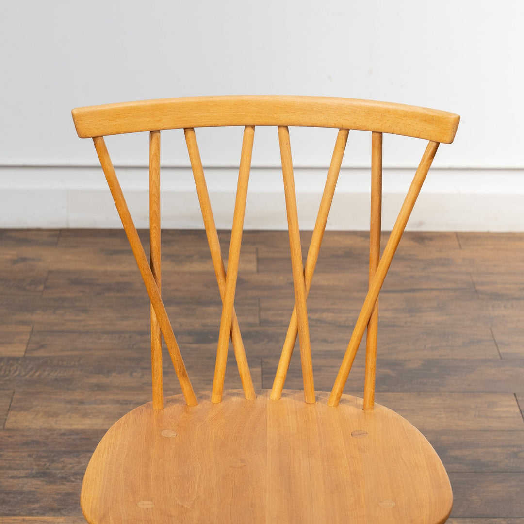 英国【ERCOL アーコール】エックスバックとも呼ばれる交差したスポークが特徴的 ラティスチェア Windsor ウインザー /23C-A3[m]
