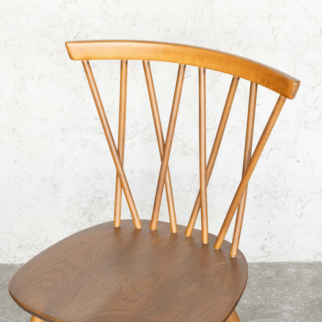 英国【ERCOL アーコール】エックスバックとも呼ばれる交差したスポークが特徴的 ラティスチェア Windsor ウインザー /23C-A5[m]