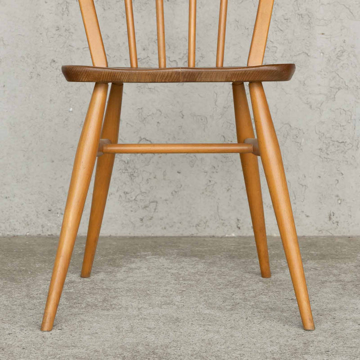 英国【ERCOL アーコール】エルム 4本スポーク フープバックチェア No.400 Windsor ウインザー /23C-7[m]