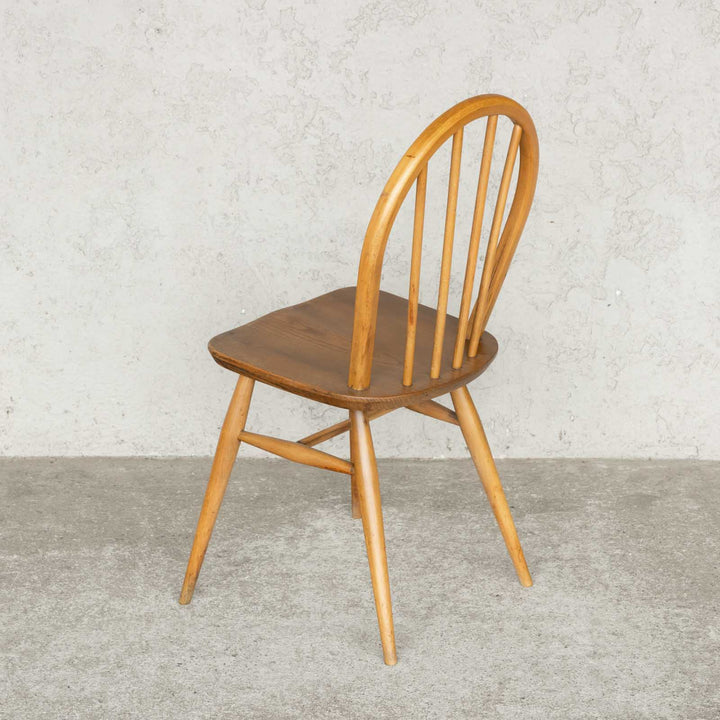 英国【ERCOL アーコール】エルム 4本スポーク フープバックチェア No.400 Windsor ウインザー /23C-18[m]