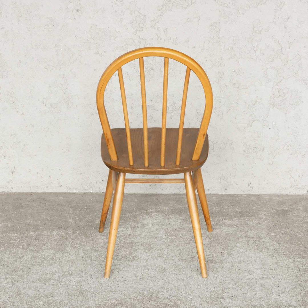 英国【ERCOL アーコール】エルム 4本スポーク フープバックチェア No.400 Windsor ウインザー /23C-18[m]