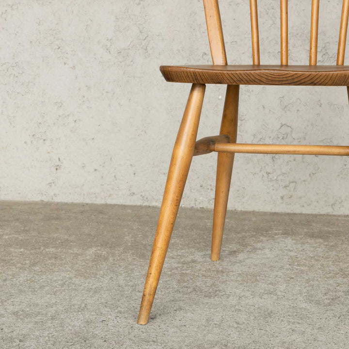 英国【ERCOL アーコール】エルム 4本スポーク フープバックチェア No.400 Windsor ウインザー /23C-18[m]