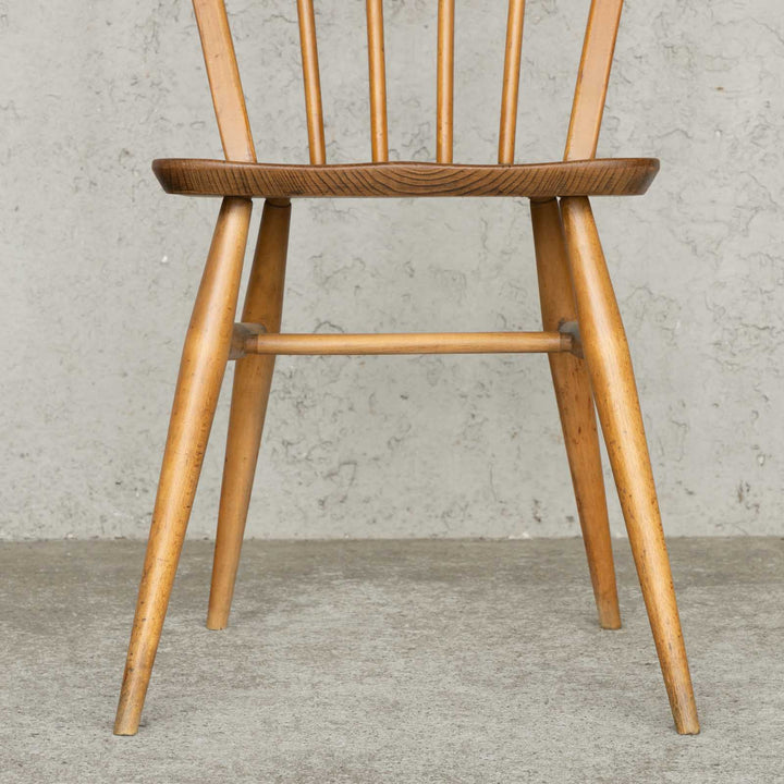 英国【ERCOL アーコール】エルム 4本スポーク フープバックチェア No.400 Windsor ウインザー /23C-18[m]