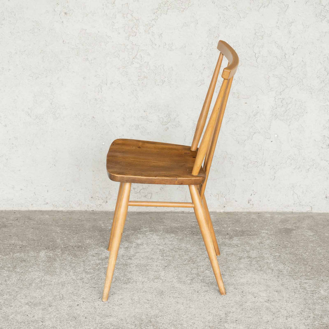 英国【ERCOL アーコール】シンプルで直線的なデザイン スティックバックチェア No.391 Windsor ウインザー /23C-1[m]