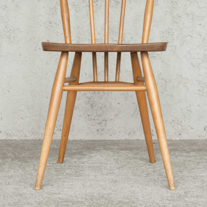 英国【ERCOL アーコール】シンプルで直線的なデザイン スティックバックチェア No.391 Windsor ウインザー /23C-1[m]