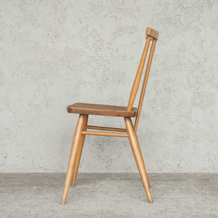 英国【ERCOL アーコール】シンプルで直線的なデザイン スティックバックチェア No.391 Windsor ウインザー /23C-1[m]