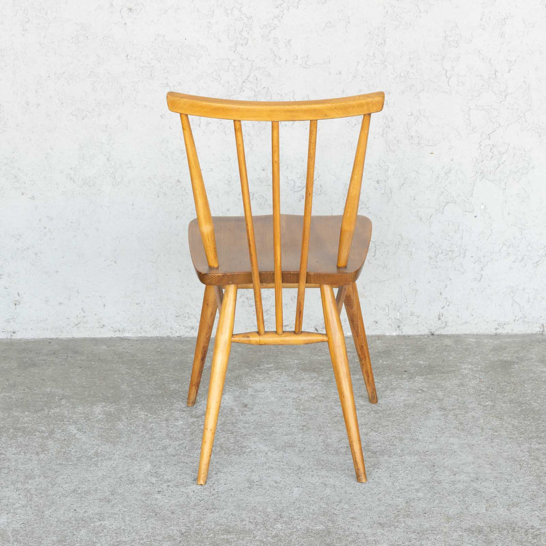 英国【ERCOL アーコール】シンプルで直線的なデザイン スティックバックチェア No.391 Windsor ウインザー /23C-10[m]