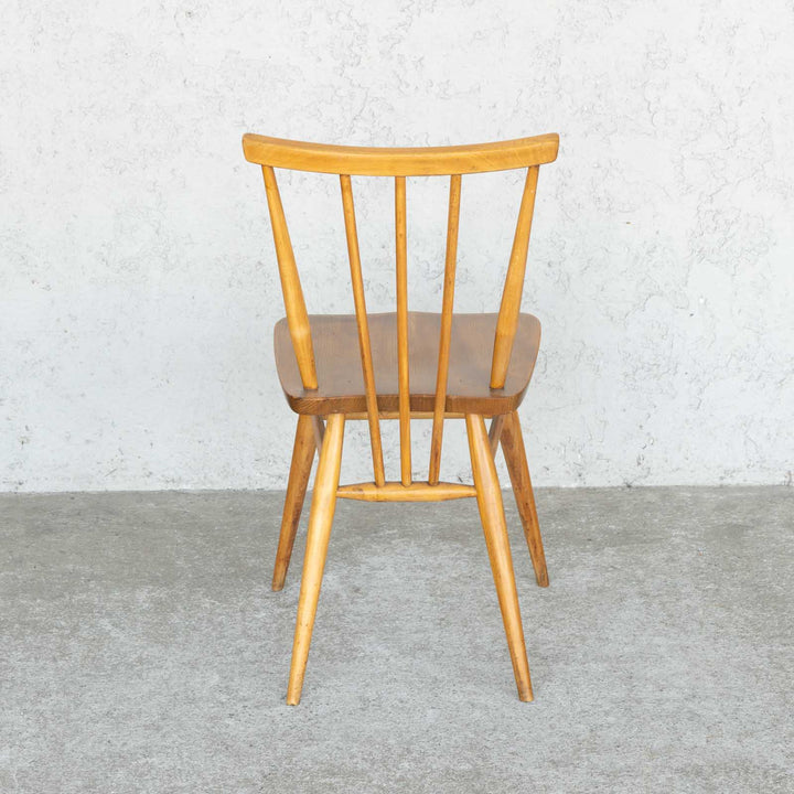 英国【ERCOL アーコール】シンプルで直線的なデザイン スティックバックチェア No.391 Windsor ウインザー /23C-10[m]