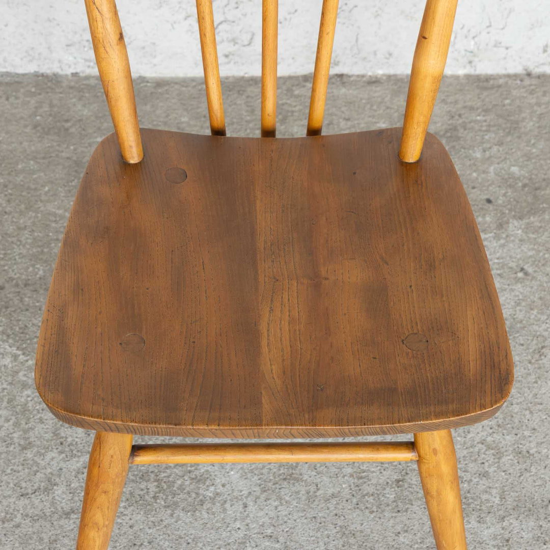 英国【ERCOL アーコール】シンプルで直線的なデザイン スティックバックチェア No.391 Windsor ウインザー /23C-10[m]