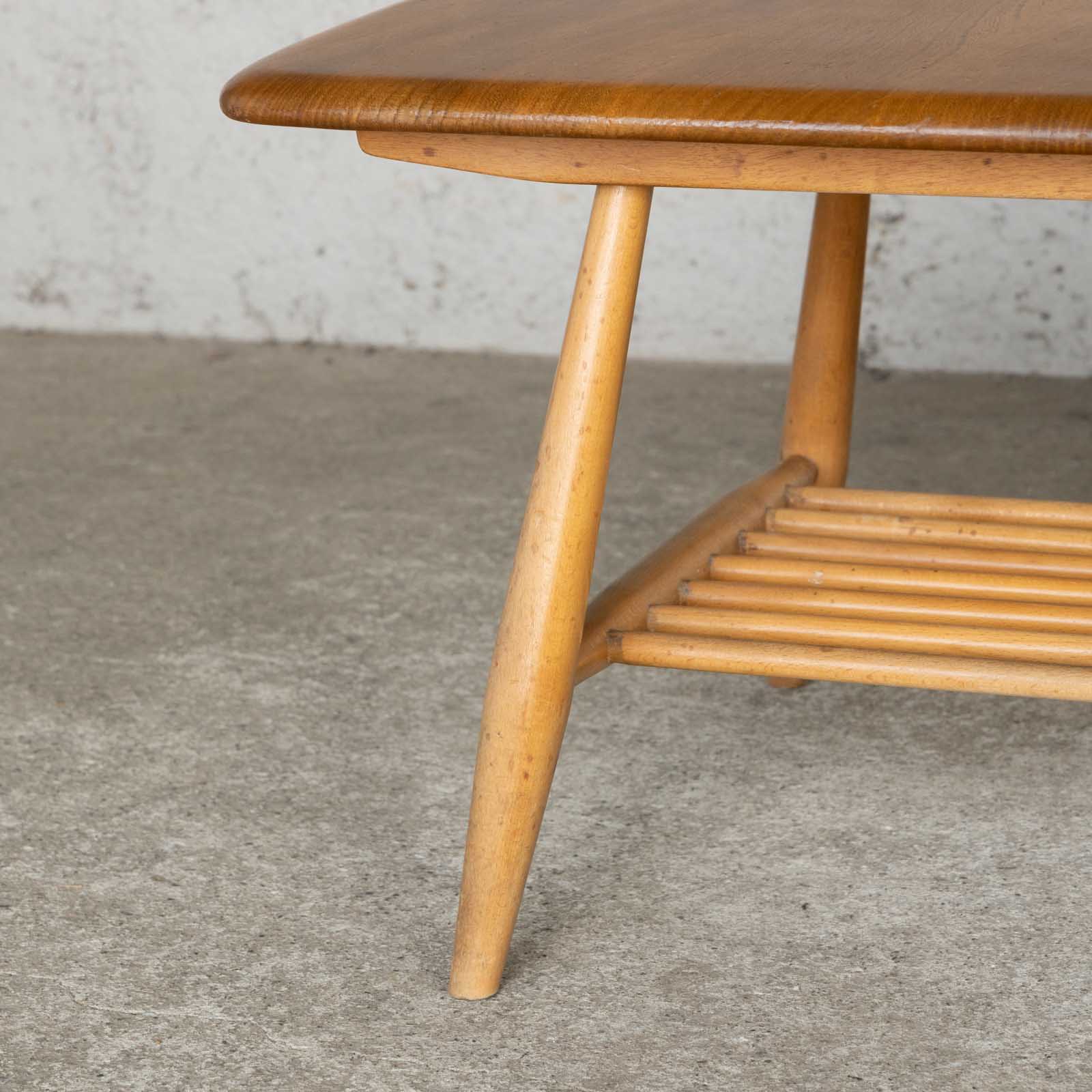【英国アンティーク】Ercol アーコール コーヒーテーブル マガジン 英国【ERCOL アーコール】マガジンラック付きで使いやすい エルム