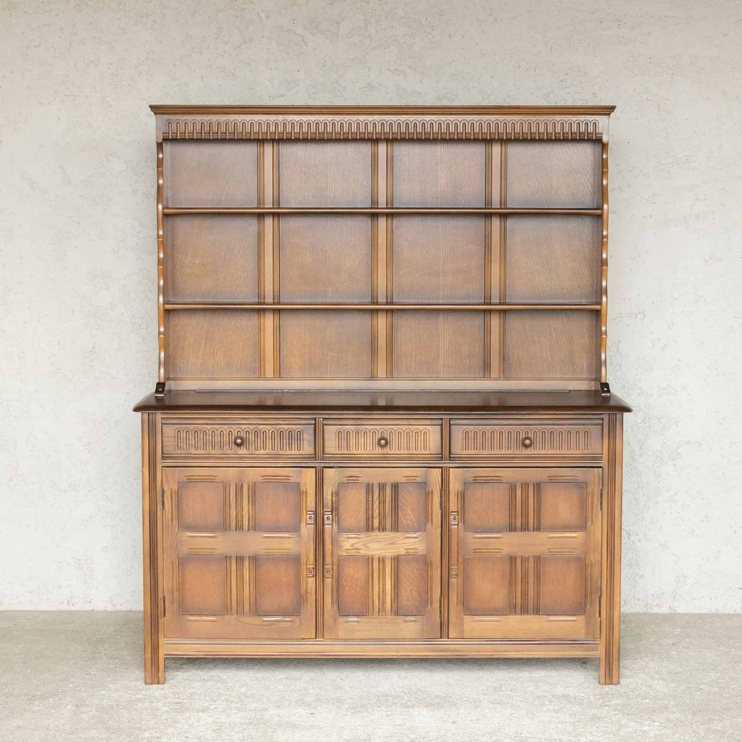 英国【ERCOL アーコール】どっしりとした風格のある佇まい オープンカップボード Old Colonial オールドコロニアル[m]