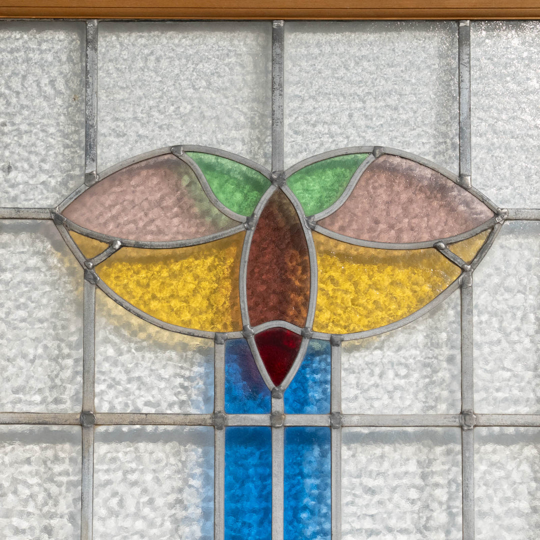 カラフルな色合いが素敵 ステンドグラス 605×785
