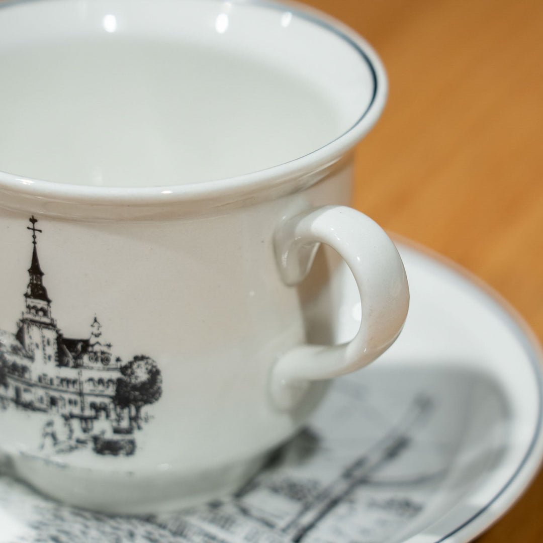 【ARABIA アラビア】ラウマ旧市街の風景が描かれた コーヒーカップ&ソーサー /23C[m]