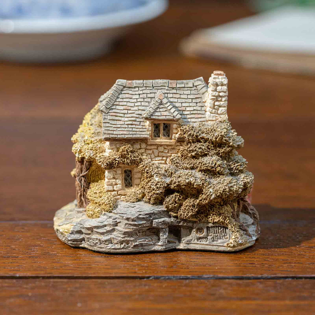 【LILLIPUT LANE リリパット レーン THE BRIARY ザ ブライアリー】[m]
