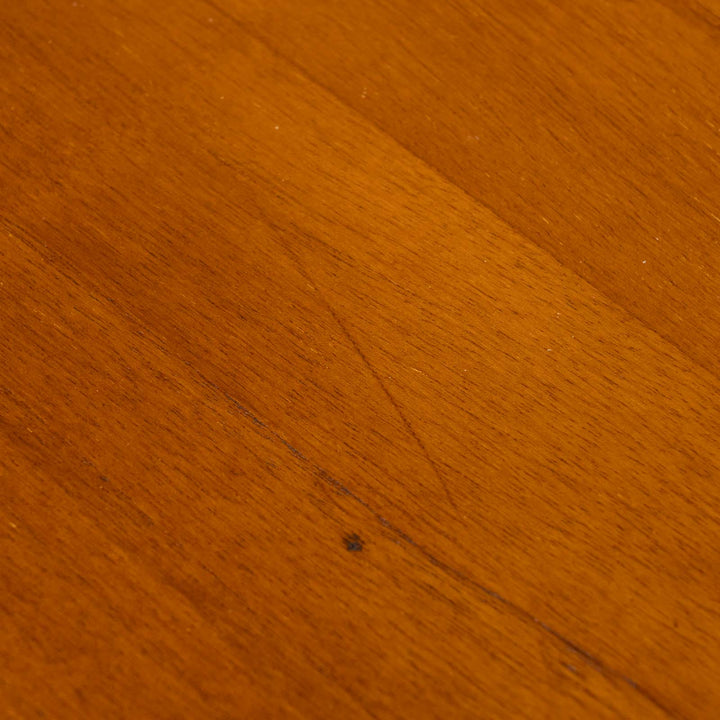 すっきりしたフォルムに丸みのある脚や取っ手が可愛らしい 3段チェスト /23E-A[m]