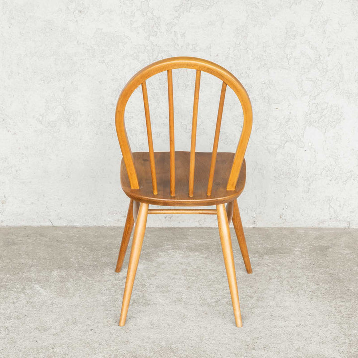 英国【ERCOL アーコール】エルム 4本スポーク フープバックチェア No.400 Windsor ウインザー /23G-1[m]