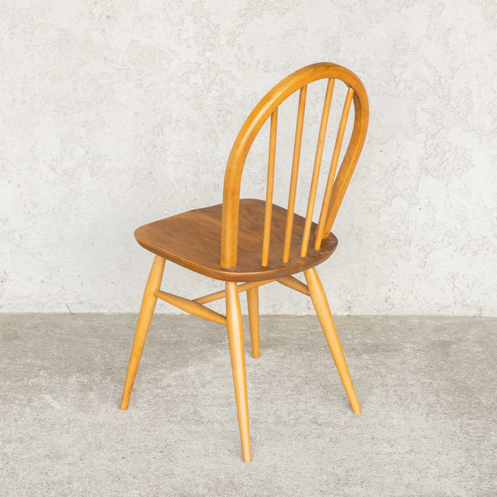 英国【ERCOL アーコール】エルム 4本スポーク フープバックチェア No.400 Windsor ウインザー /23G-4[m]