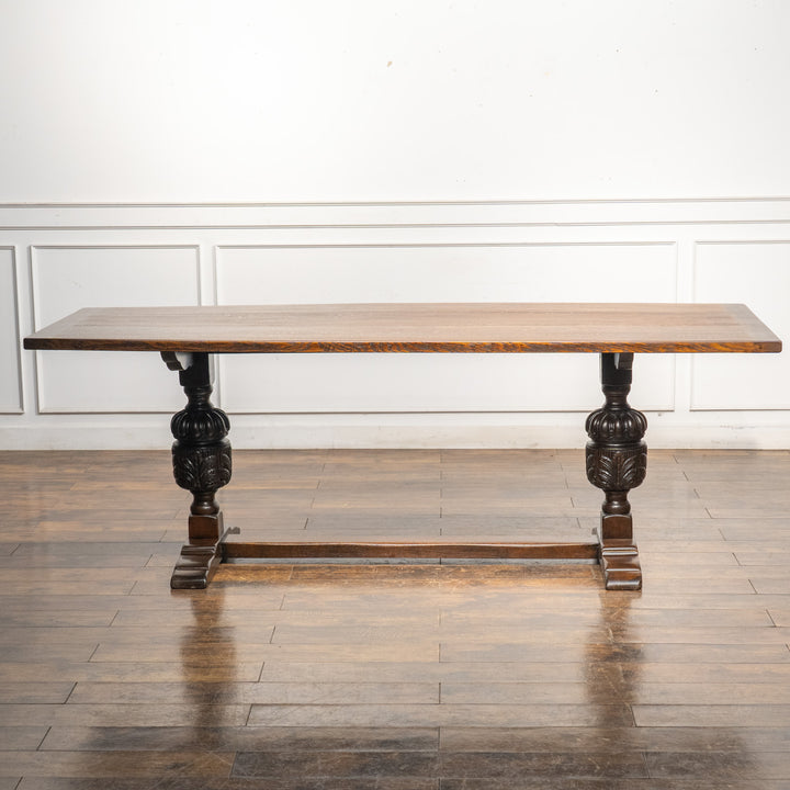 華やかなバルボスレッグが印象的 オーク リフェクトリーテーブル /23G[m]