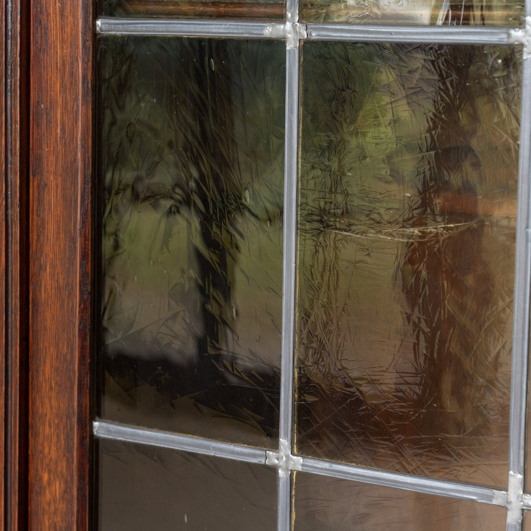 4枚のステンドグラス扉が並ぶ大きなサイズで収納抜群 オーク ガラスブックケース /23G