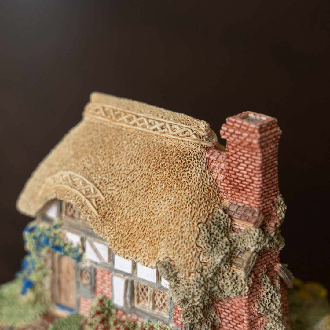 【LILLIPUT LANE リリパット レーン】藁ぶき屋根のカントリ?ハウス[m]