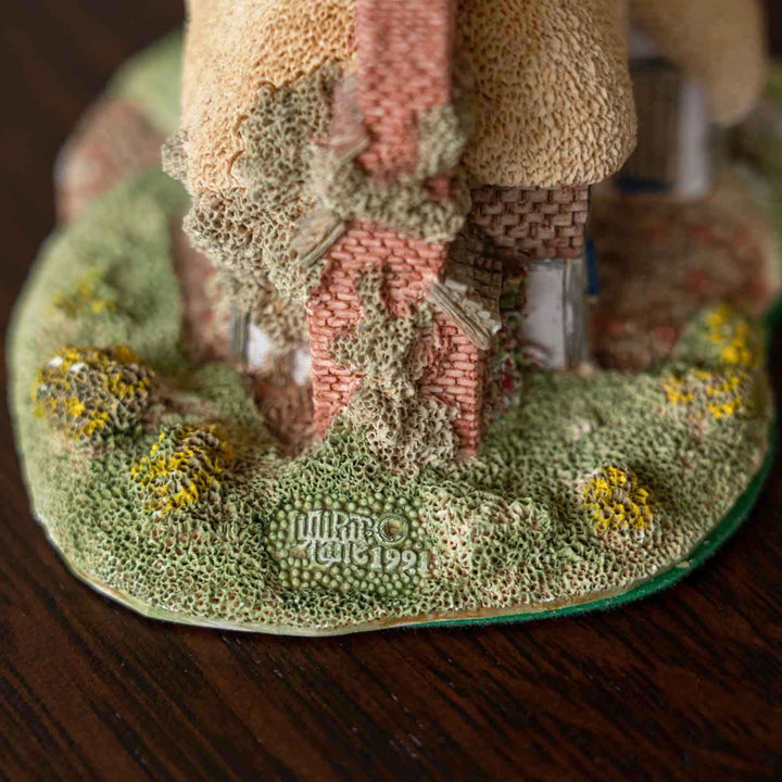 【LILLIPUT LANE リリパット レーン】藁ぶき屋根のカントリ?ハウス[m]