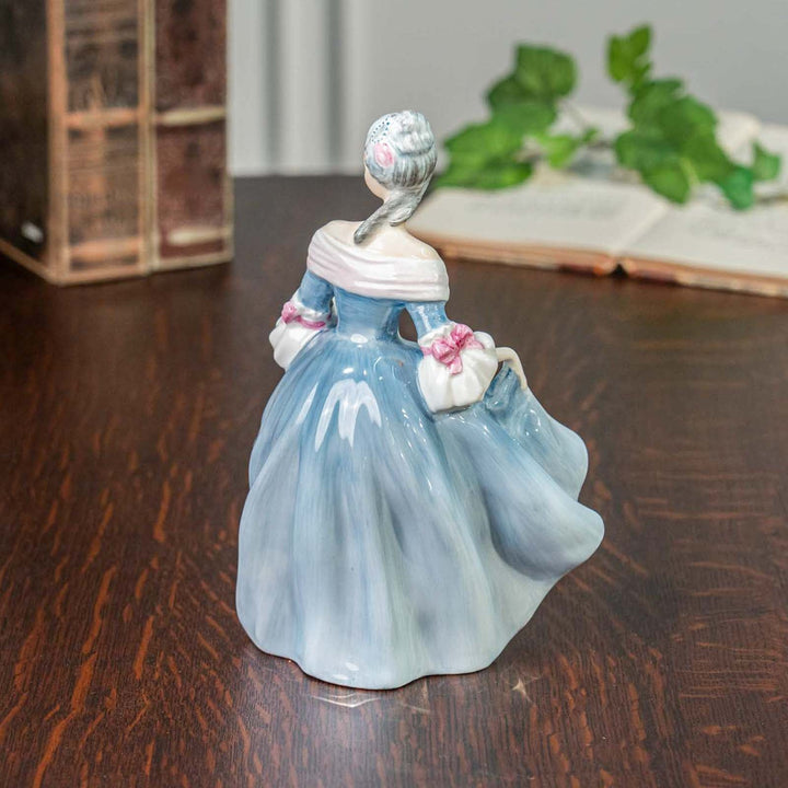 【ROYAL DOULTON ロイヤルドルトン SOUTHERN BELLE サザンベル】レディー フィギュリン[m]