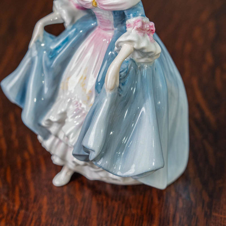 【ROYAL DOULTON ロイヤルドルトン SOUTHERN BELLE サザンベル】レディー フィギュリン[m]