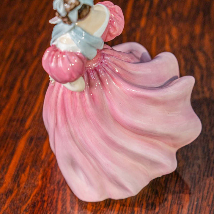 【ROYAL DOULTON ロイヤルドルトン Camellia カメリア】レディー フィギュリン[m]