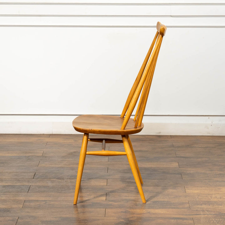 英国【ERCOL アーコール】洗練された佇まい ゴールドスミスチェア No.369 Windsor ウインザー /23I-A4[m]