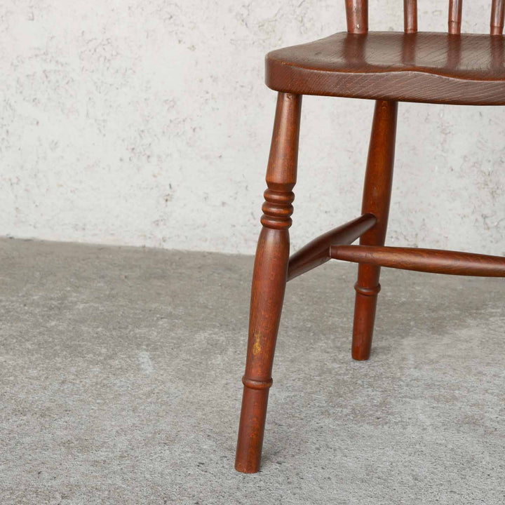 明るい色味のエルム材の風合いが素敵 カントリースタイル コムバック ウィンザーチェア /23I-4[m]