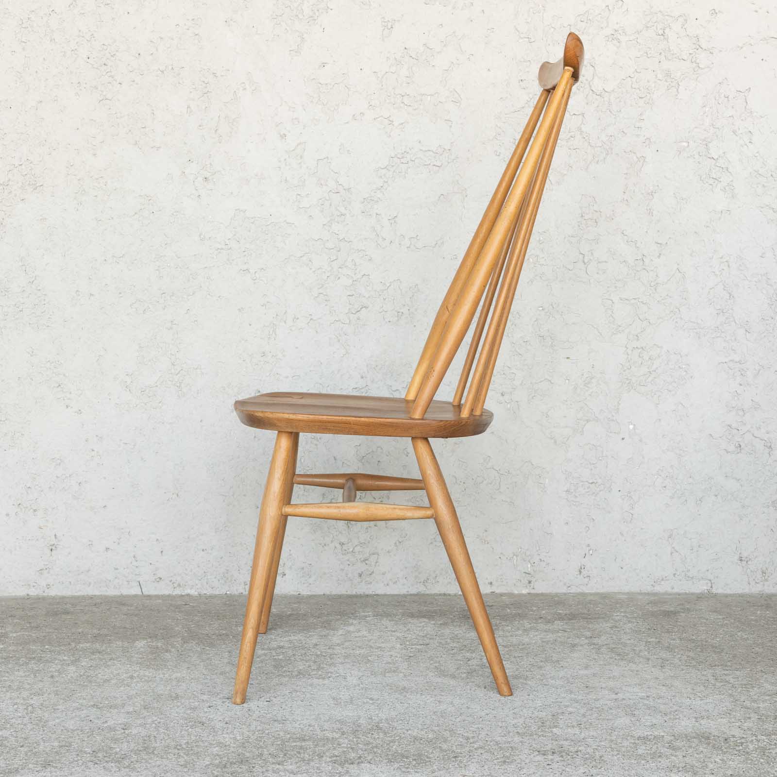 英国【ERCOL アーコール】洗練された佇まい ゴールドスミスチェア No