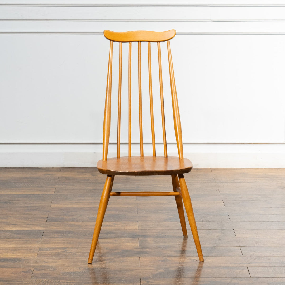 英国【ERCOL アーコール】洗練された佇まい ゴールドスミスチェア No.369 Windsor ウインザー /23I-B13[m]