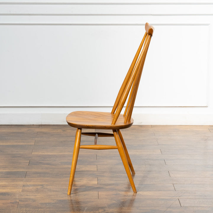 英国【ERCOL アーコール】洗練された佇まい ゴールドスミスチェア No.369 Windsor ウインザー /23I-B13[m]