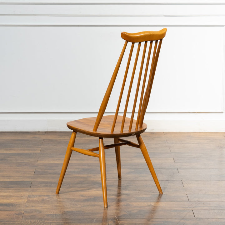 英国【ERCOL アーコール】洗練された佇まい ゴールドスミスチェア No.369 Windsor ウインザー /23I-B13[m]