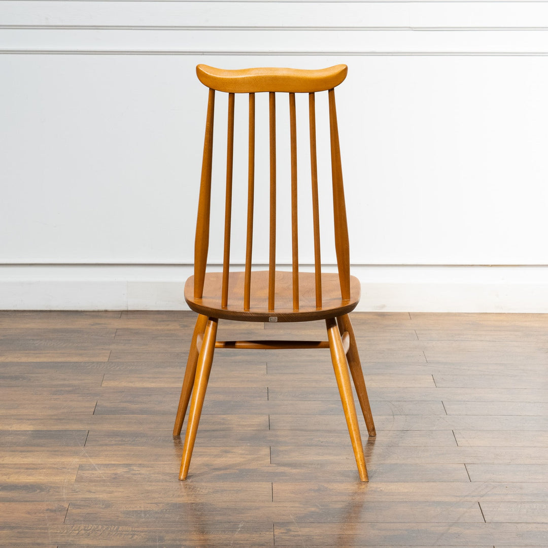 英国【ERCOL アーコール】洗練された佇まい ゴールドスミスチェア No.369 Windsor ウインザー /23I-B13[m]