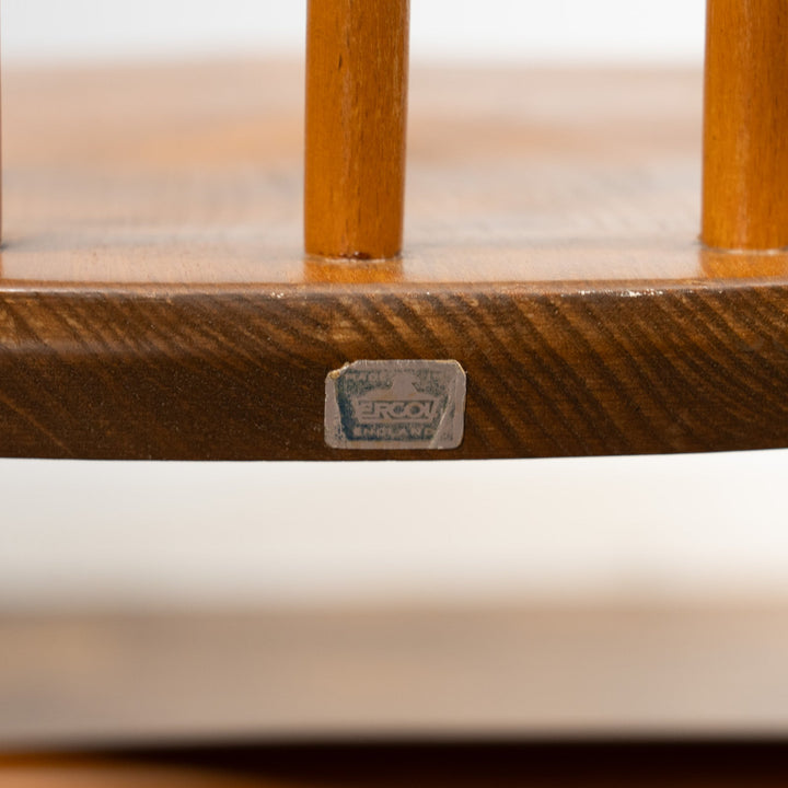 英国【ERCOL アーコール】洗練された佇まい ゴールドスミスチェア No.369 Windsor ウインザー /23I-B13[m]