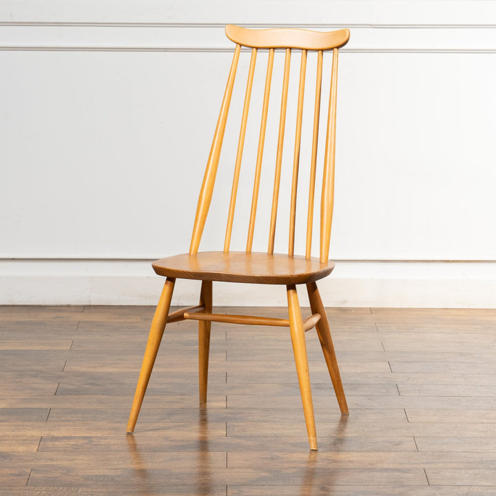 英国【ERCOL アーコール】洗練された佇まい ゴールドスミスチェア No.369 Windsor ウインザー /23I-B14[m]